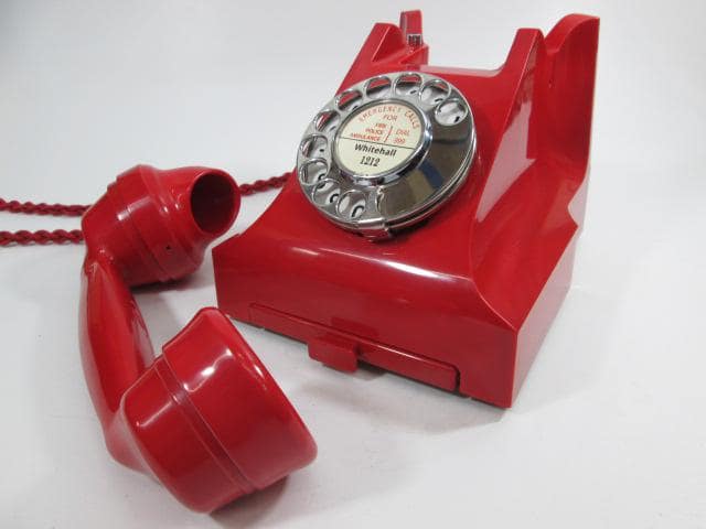 vintage phone 4 min